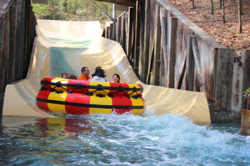 Image River Raft Ride, Parc Astérix, Plailly, France